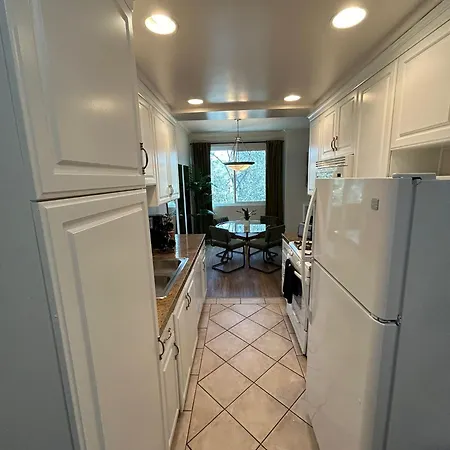 Beverly Hills Midle City 1 Bedroom Apt With Parking 202 Los Angeles Exterior photo