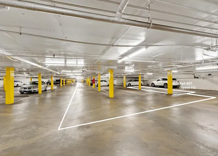 Beverly Hills Midle City 1 Bedroom Apt With Parking 202